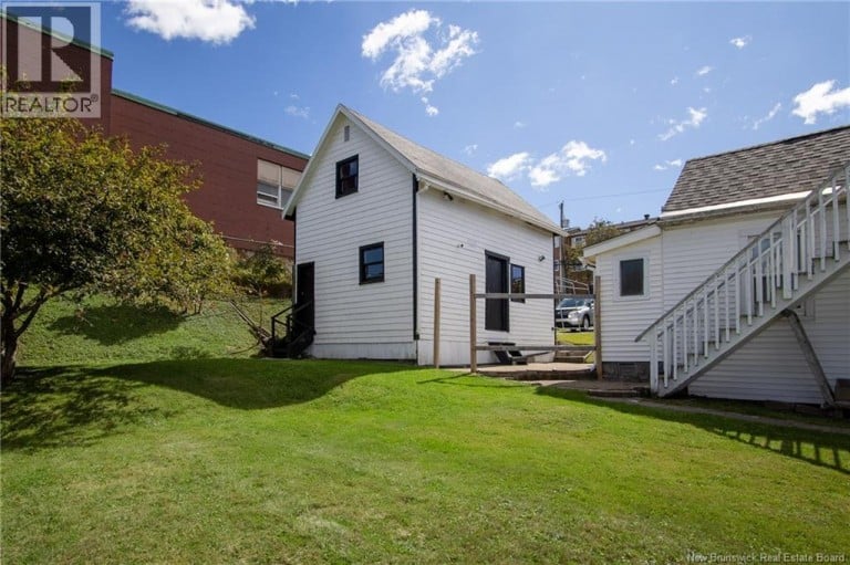 290 Tower Street, Saint John, New Brunswick, E2M1Z6