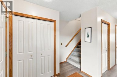 219 Coral Springs Circle NE Calgary Alberta photo 12