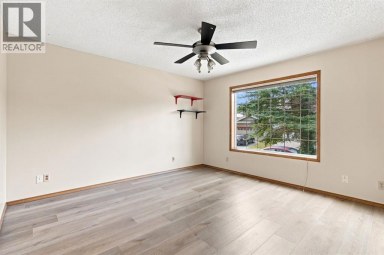 219 Coral Springs Circle NE Calgary Alberta photo 14