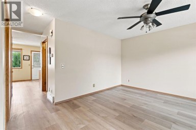 219 Coral Springs Circle NE Calgary Alberta photo 16