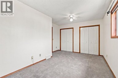 219 Coral Springs Circle NE Calgary Alberta photo 22