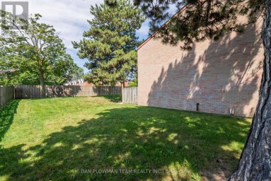 32 - 11 LIVONIA PLACE Toronto (Morningside) Ontario photo 28