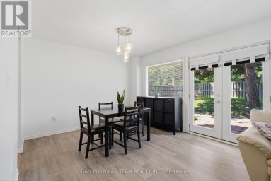32 - 11 LIVONIA PLACE Toronto (Morningside) Ontario photo 9