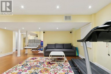 768 MILLARD STREET E Whitchurch-Stouffville (Stouffville) Ontario photo 27