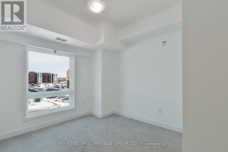 201 - 10 CULINARY LANE, Barrie, Ontario, L9J0C2