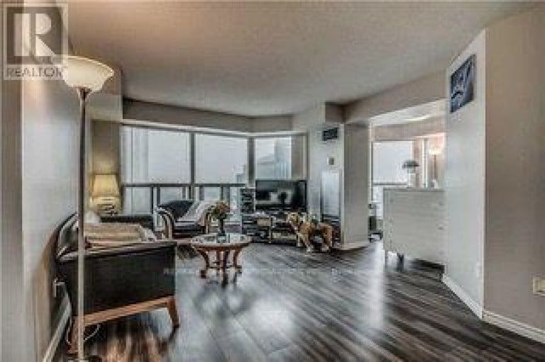 1401 - 335 WEBB DRIVE, Mississauga (City Centre), Ontario, L5B4A1