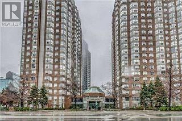 1401 - 335 WEBB DRIVE, Mississauga (City Centre), Ontario, L5B4A1