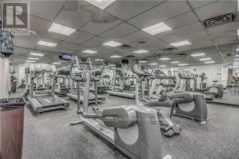 1401 - 335 WEBB DRIVE, Mississauga (City Centre), Ontario, L5B4A1