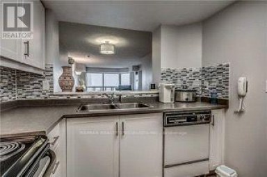 1401 - 335 WEBB DRIVE Mississauga (City Centre) Ontario photo 8