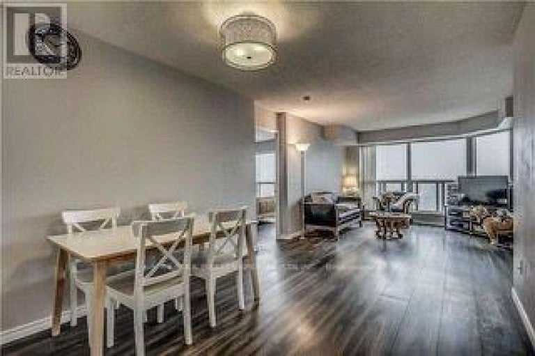 1401 - 335 WEBB DRIVE, Mississauga (City Centre), Ontario, L5B4A1