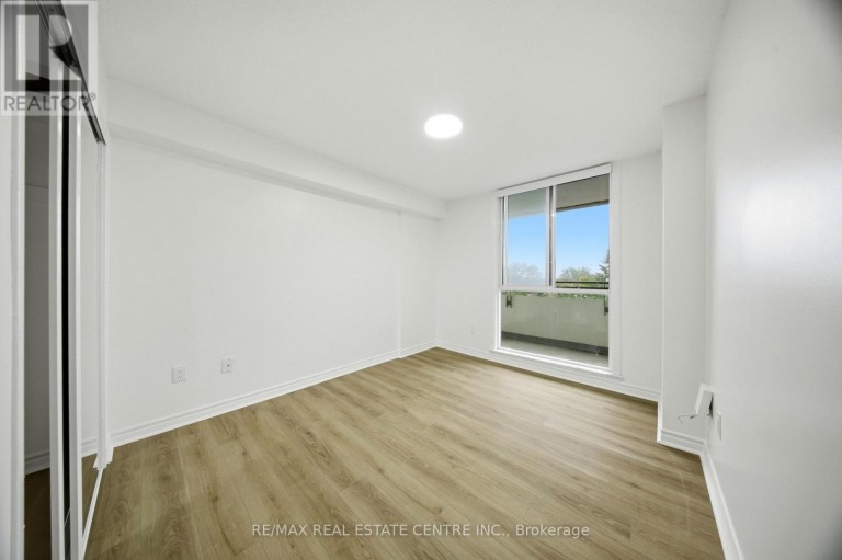 511 - 1300 MISSISSAUGA VALLEY BOULEVARD, Mississauga (Mississauga Valleys), Ontario, L5A3S8