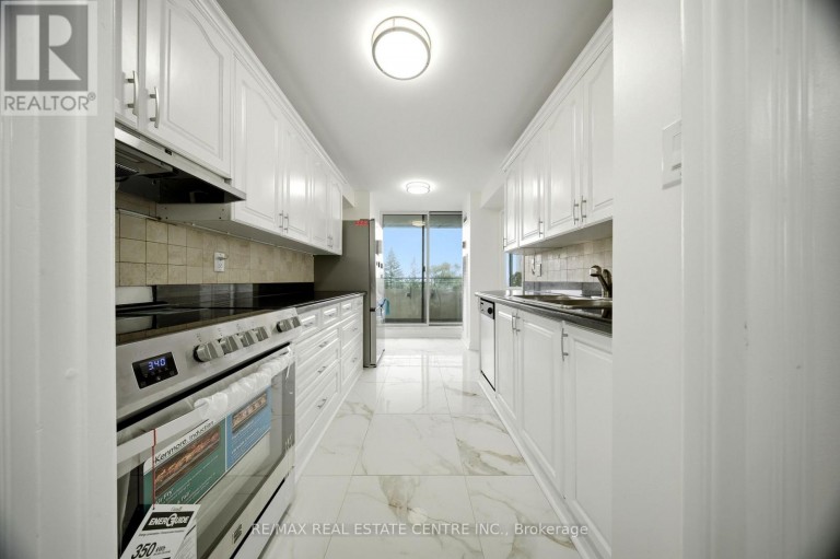 511 - 1300 MISSISSAUGA VALLEY BOULEVARD, Mississauga (Mississauga Valleys), Ontario, L5A3S8
