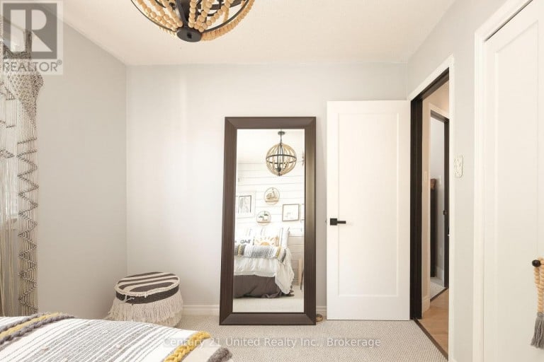2229 LORRAINE DRIVE, Peterborough (Northcrest Ward 5), Ontario, K9L1Y6