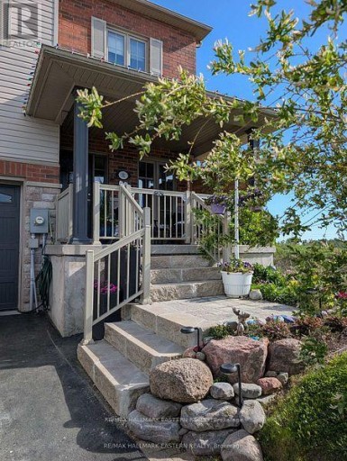 31 PAUL REXE BOULEVARD E, Otonabee-South Monaghan, Ontario, K9J0G4