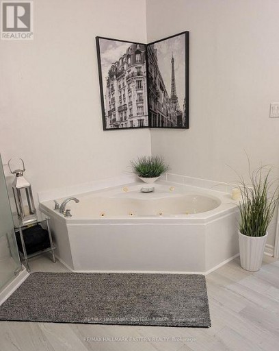 31 PAUL REXE BOULEVARD E, Otonabee-South Monaghan, Ontario, K9J0G4