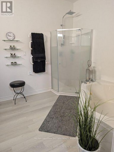 31 PAUL REXE BOULEVARD E, Otonabee-South Monaghan, Ontario, K9J0G4