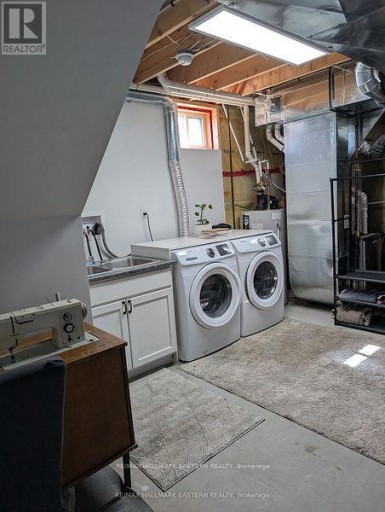 31 PAUL REXE BOULEVARD E, Otonabee-South Monaghan, Ontario, K9J0G4