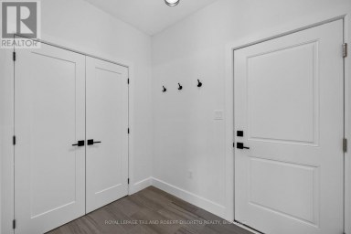 734 RADISSON LANE Strathroy-Caradoc (Mount Brydges) Ontario photo 16