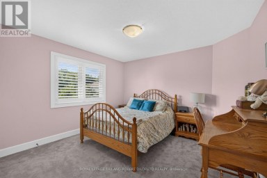 734 RADISSON LANE Strathroy-Caradoc (Mount Brydges) Ontario photo 23