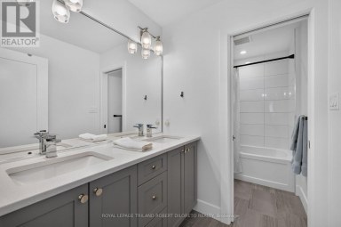 734 RADISSON LANE Strathroy-Caradoc (Mount Brydges) Ontario photo 25