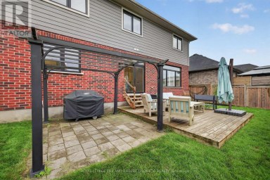 734 RADISSON LANE Strathroy-Caradoc (Mount Brydges) Ontario photo 31