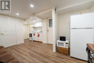 6 DONNA COURT Toronto (Newtonbrook East) Ontario photo 38