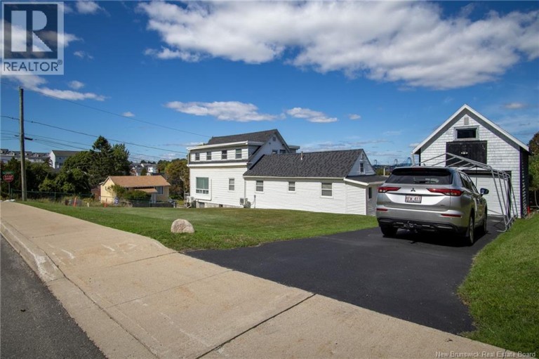 290 Tower Street, Saint John, New Brunswick, E2M1Z6
