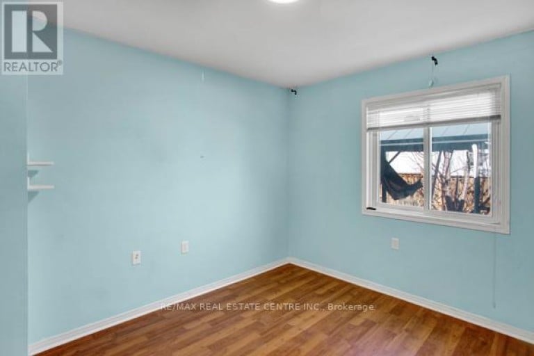 58 AVENUE STREET, Oshawa (Central), Ontario, L1H0B7