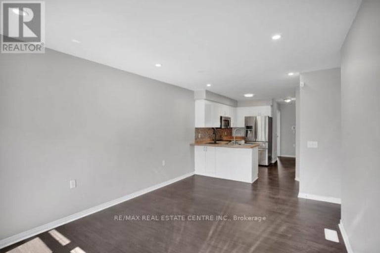 58 AVENUE STREET, Oshawa (Central), Ontario, L1H0B7