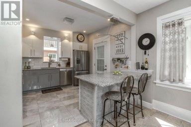 449 ELIZABETH STREET Midland Ontario photo 14