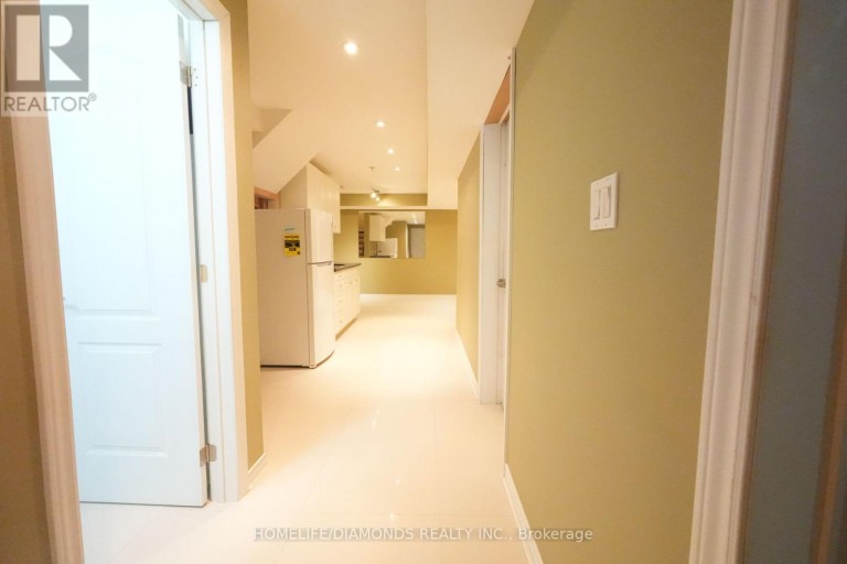 5267 BROOKWOOD COURT, Mississauga (East Credit), Ontario, L5V2N8