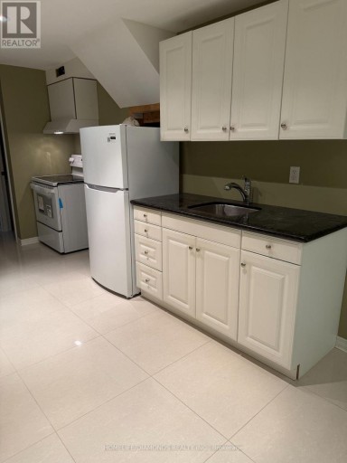 5267 BROOKWOOD COURT, Mississauga (East Credit), Ontario, L5V2N8