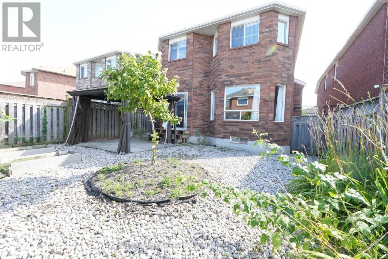 5267 BROOKWOOD COURT, Mississauga (East Credit), Ontario, L5V2N8
