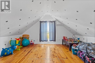 15880 62 HIGHWAY Madoc Ontario photo 21