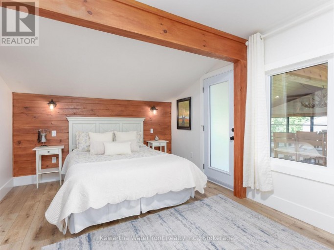 14 GILLIS STREET, Kawartha Lakes (Fenelon), Ontario, K0M1G0