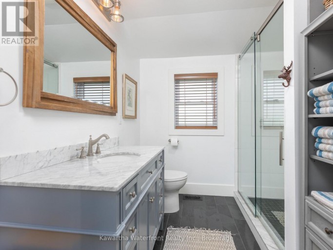 14 GILLIS STREET, Kawartha Lakes (Fenelon), Ontario, K0M1G0