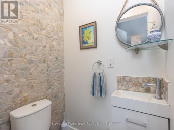 14 GILLIS STREET Kawartha Lakes (Fenelon) Ontario photo 26