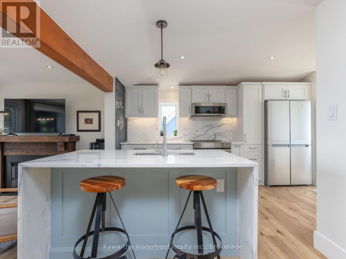 14 GILLIS STREET, Kawartha Lakes (Fenelon), Ontario, K0M1G0
