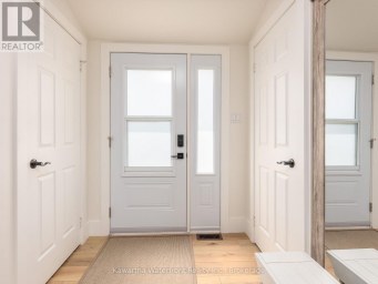 14 GILLIS STREET Kawartha Lakes (Fenelon) Ontario photo 6