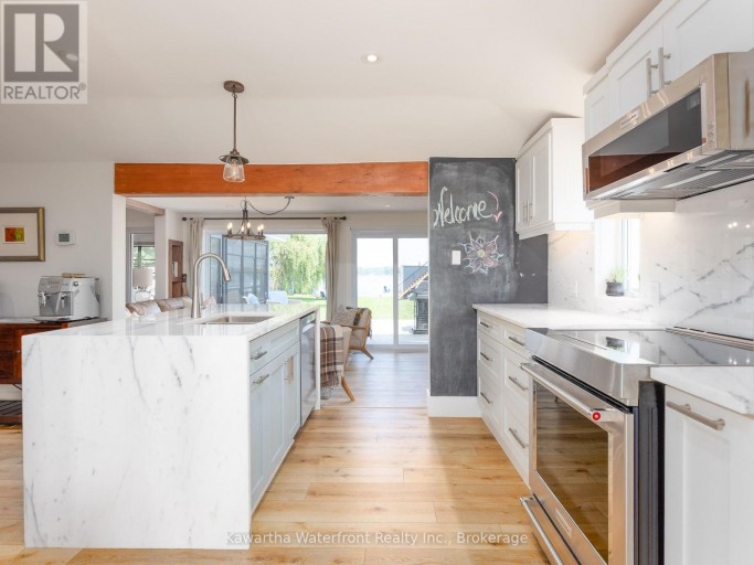 14 GILLIS STREET, Kawartha Lakes (Fenelon), Ontario, K0M1G0