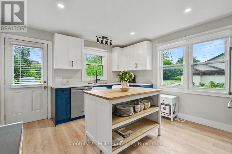 316 HUME STREET, Collingwood, Ontario, L9Y1W3