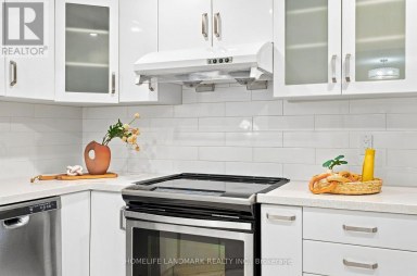 1606 - 5418 YONGE STREET Toronto (Willowdale West) Ontario photo 9