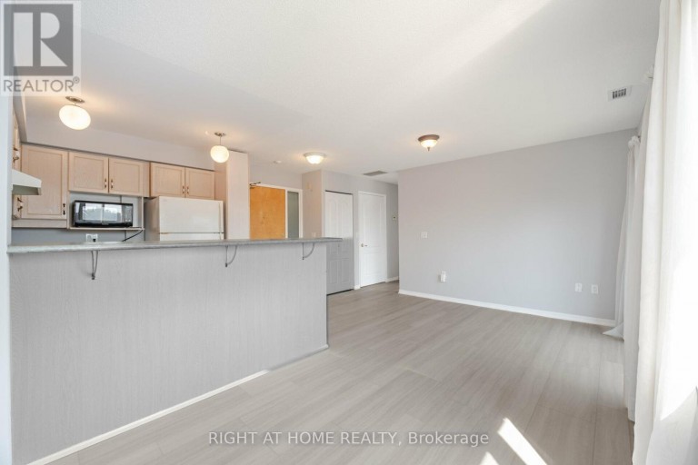 306 - 1387 BAYVIEW AVENUE, Toronto (Leaside), Ontario, M4G3A5
