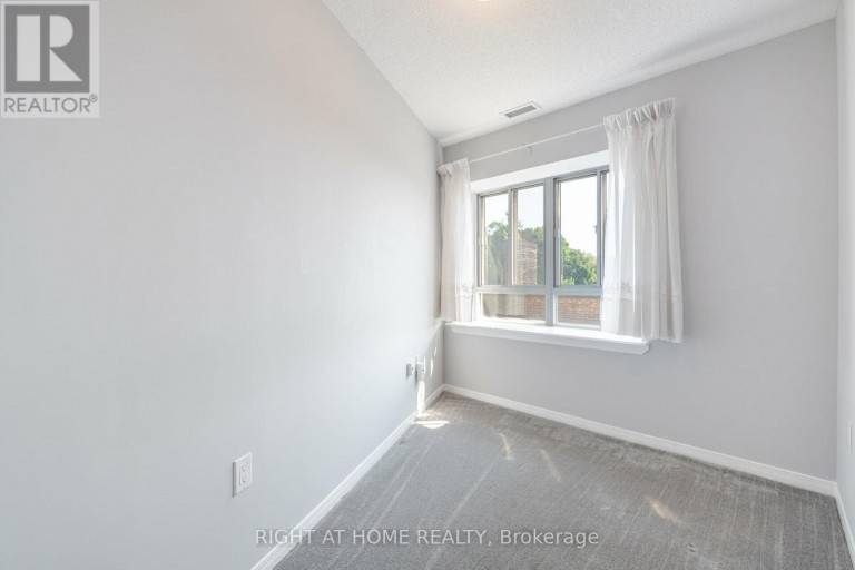 306 - 1387 BAYVIEW AVENUE, Toronto (Leaside), Ontario, M4G3A5