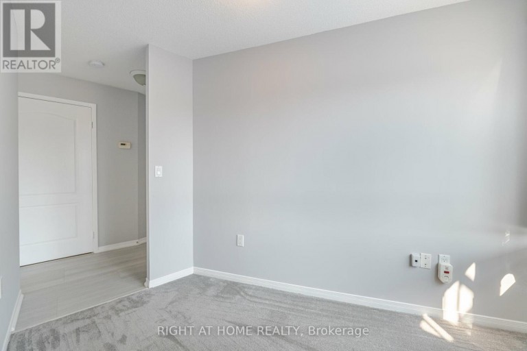 306 - 1387 BAYVIEW AVENUE, Toronto (Leaside), Ontario, M4G3A5