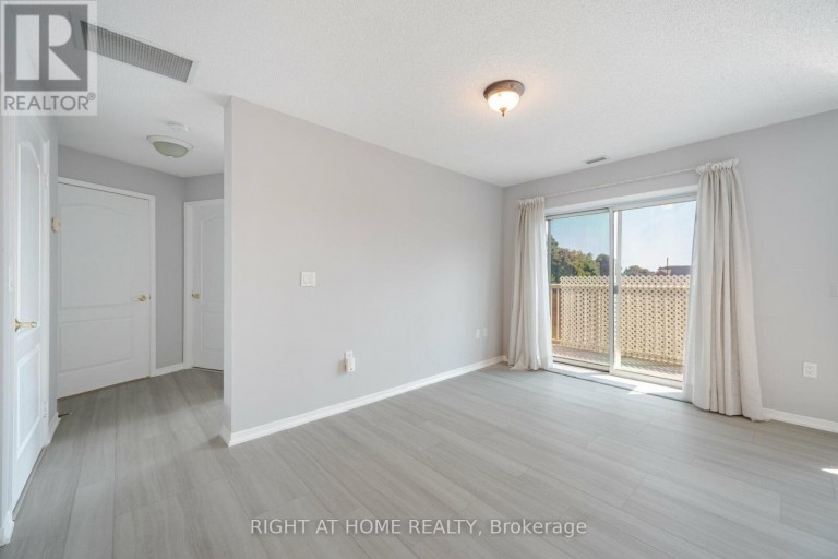 306 - 1387 BAYVIEW AVENUE, Toronto (Leaside), Ontario, M4G3A5