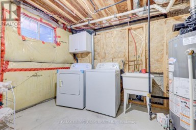 19 KAWNEER TERRACE Toronto (Dorset Park) Ontario photo 29
