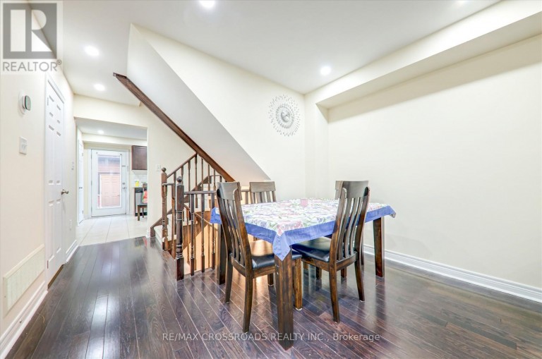 19 KAWNEER TERRACE, Toronto (Dorset Park), Ontario, M1P0C3