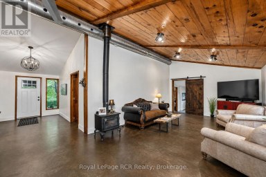 585216 SIDEROAD 10A Grey Highlands Ontario photo 6