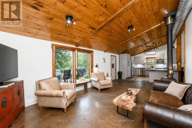 585216 SIDEROAD 10A Grey Highlands Ontario photo 7